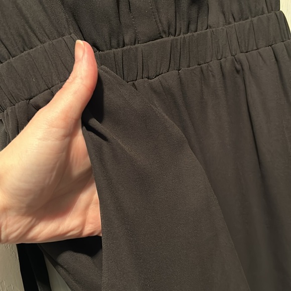 🖤NWT Express Portafino Black Sleeveless Romper Shorts Tie Waist - Picture 8 of 16